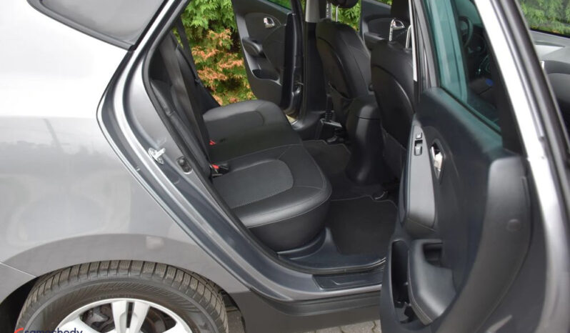 Hyundai ix35 | FWD (przód) | Manualna | 115 KM | Szary full