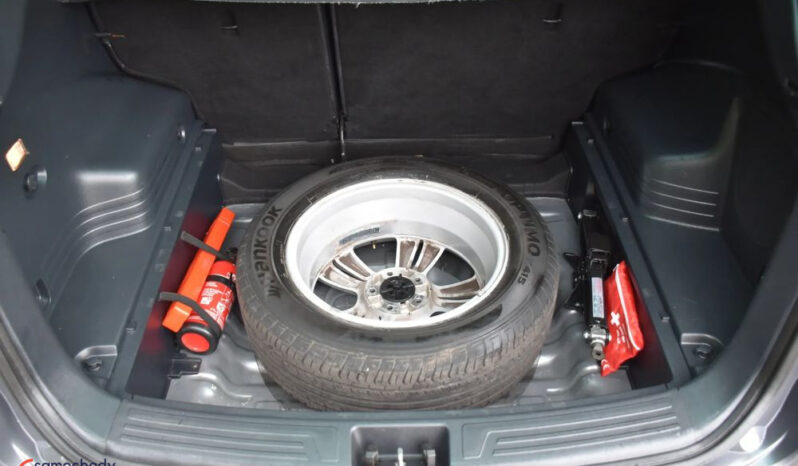 Hyundai ix35 | FWD (przód) | Manualna | 115 KM | Szary full