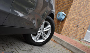 Hyundai ix35 | FWD (przód) | Manualna | 115 KM | Szary full
