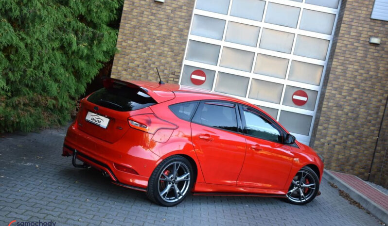 Ford Focus | FWD (przód) | Manualna | 150 KM | Czerwony full