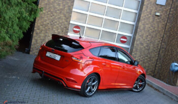 Ford Focus | FWD (przód) | Manualna | 150 KM | Czerwony full