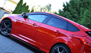 Ford Focus | FWD (przód) | Manualna | 150 KM | Czerwony full