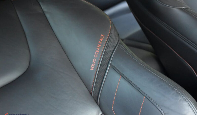 Volvo V60 | FWD (przód) | Manualna | 150 KM | Czarny full