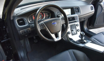 Volvo V60 | FWD (przód) | Manualna | 150 KM | Czarny full