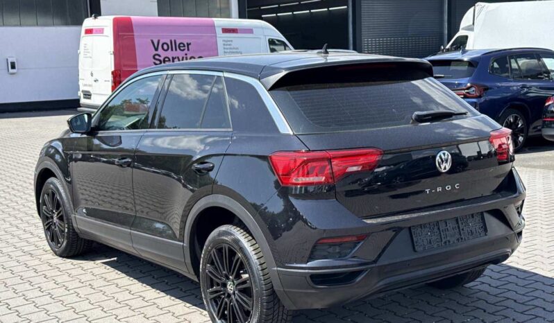 Volkswagen T-Roc | 2018 | 116 KM | 999cm3 | Czarny full