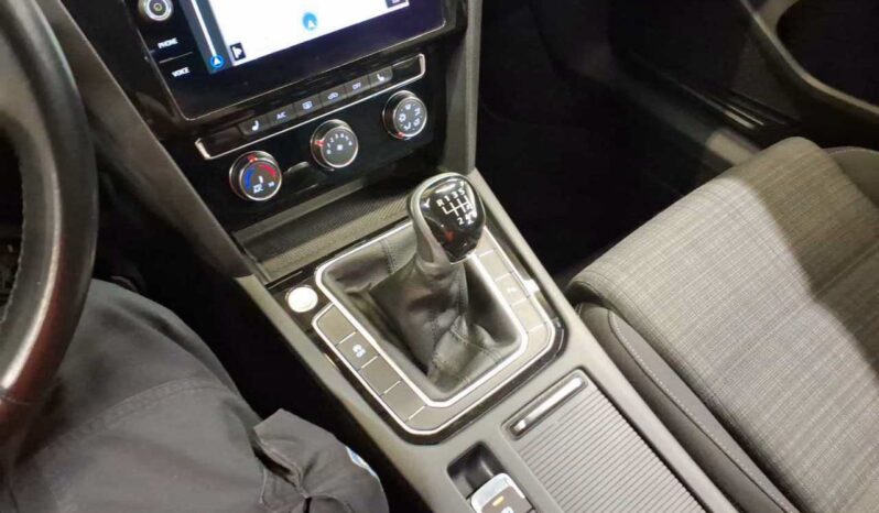 Volkswagen Passat | 2022 | 150 KM | 1968cm3 | Szary full