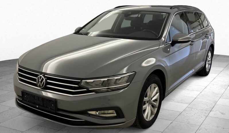 Volkswagen Passat | 2022 | 150 Km | 1968Cm3 | Szary