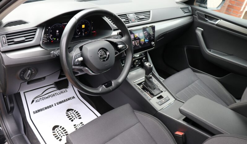 Skoda Superb | 2022 | 150 KM | 1968cm3 | Czarny full