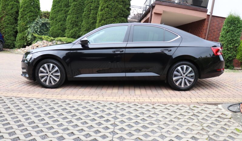Skoda Superb | 2022 | 150 KM | 1968cm3 | Czarny full