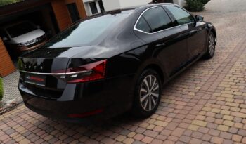 Skoda Superb | 2022 | 150 KM | 1968cm3 | Czarny full