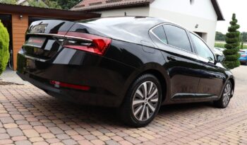 Skoda Superb | 2022 | 150 KM | 1968cm3 | Czarny full