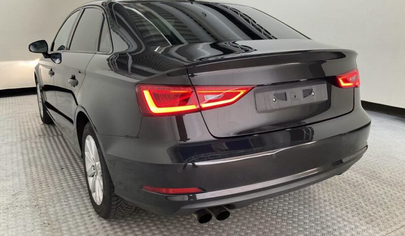 Audi A3 Limousine | 2015 | 125 KM | 1395cm3 | Czarny full