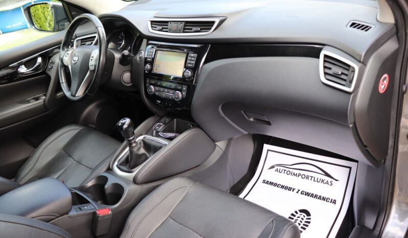 Nissan Qashqai | 2017 | 163 KM | 1618cm3 | Szary full
