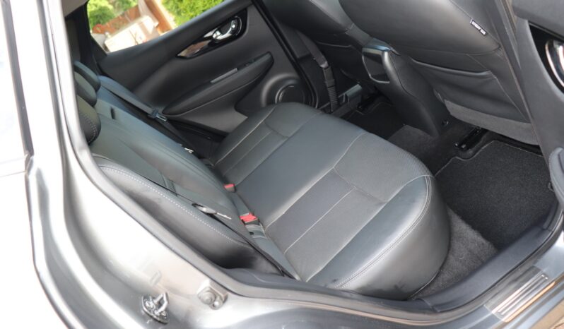 Nissan Qashqai | 2017 | 163 KM | 1618cm3 | Szary full