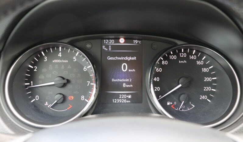 Nissan Qashqai | 2017 | 163 KM | 1618cm3 | Szary full