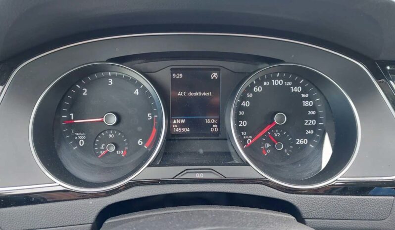 Volkswagen Passat Variant | 2019 | 150 KM | 1968cm3 | Szary full