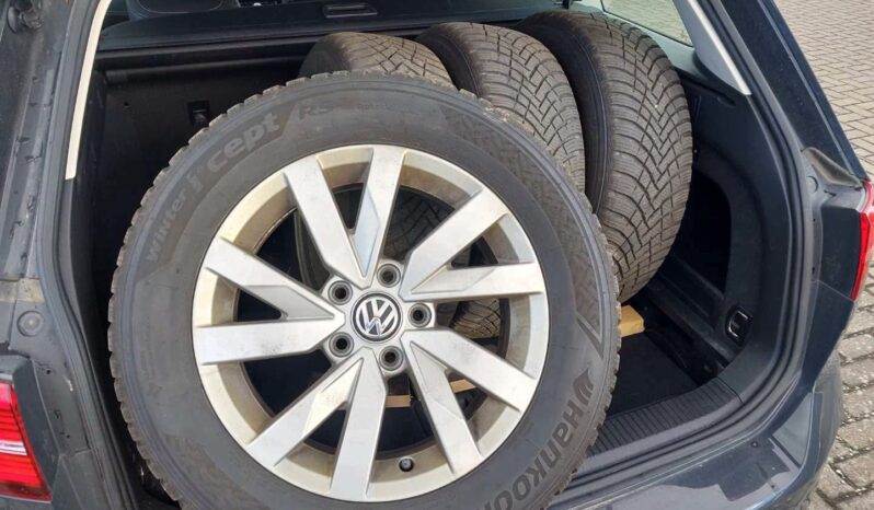 Volkswagen Passat Variant | 2019 | 150 KM | 1968cm3 | Szary full