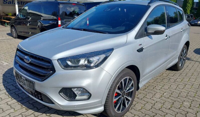 Ford Kuga | 2017 | 150 Km | 1997Cm3 | Srebrny