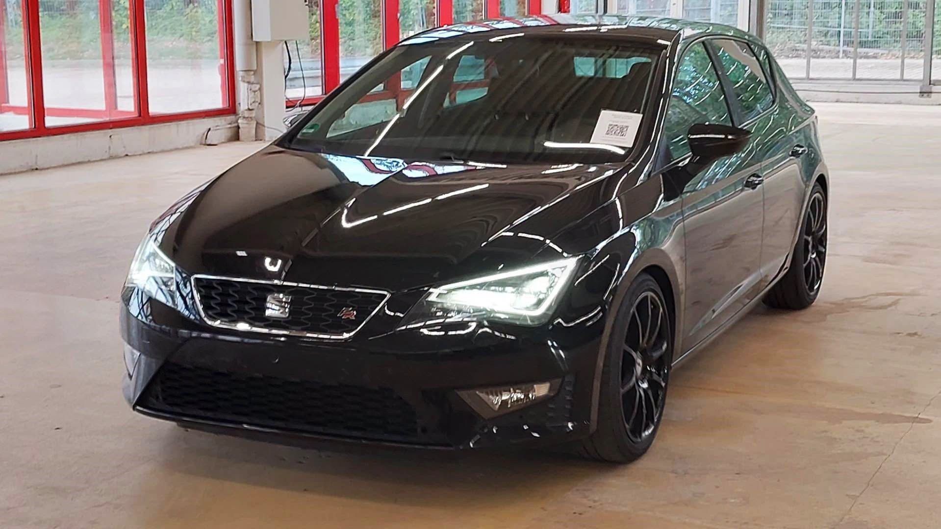 Seat Leon | 2016 | 150 Km | 1395Cm3 | Czarny