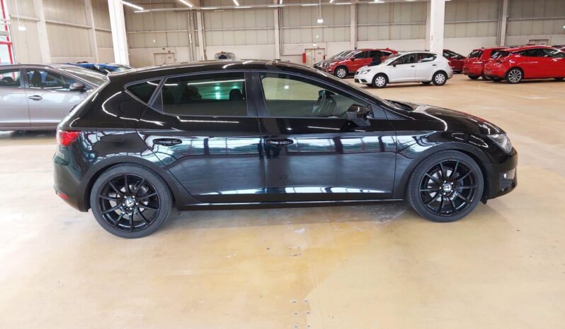 Seat Leon | 2016 | 150 KM | 1395cm3 | Czarny full