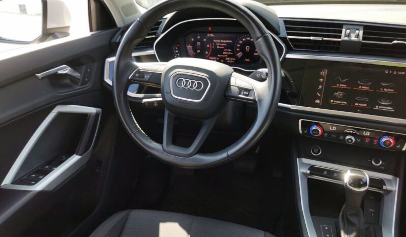 Audi Q3 | 2021 | 150 KM | 1968cm3 | Biały full