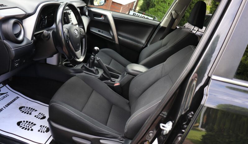 Toyota RAV4 | 2016 | 143 KM | 1995cm3 | Czarny full