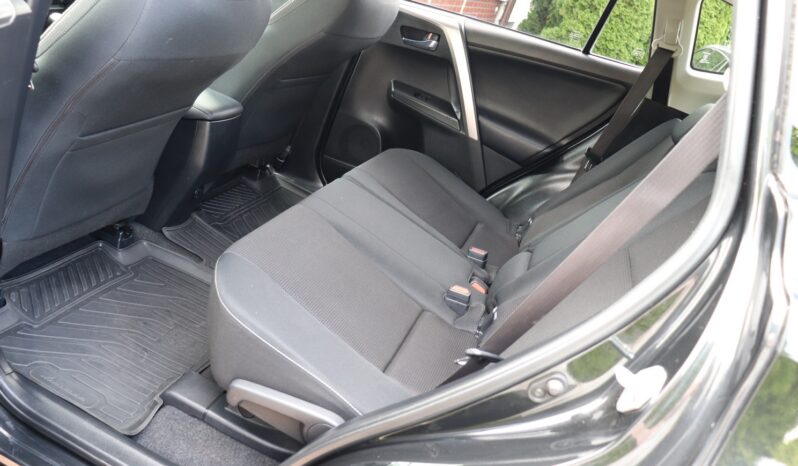 Toyota RAV4 | 2016 | 143 KM | 1995cm3 | Czarny full