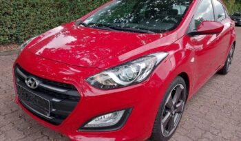 Hyundai I30 | 2015 | 101 Km | 1400Cm3 | Czerwony