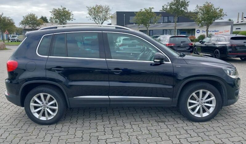 Volkswagen Tiguan | 2015 | 125 KM | 1395cm3 | Czarny full
