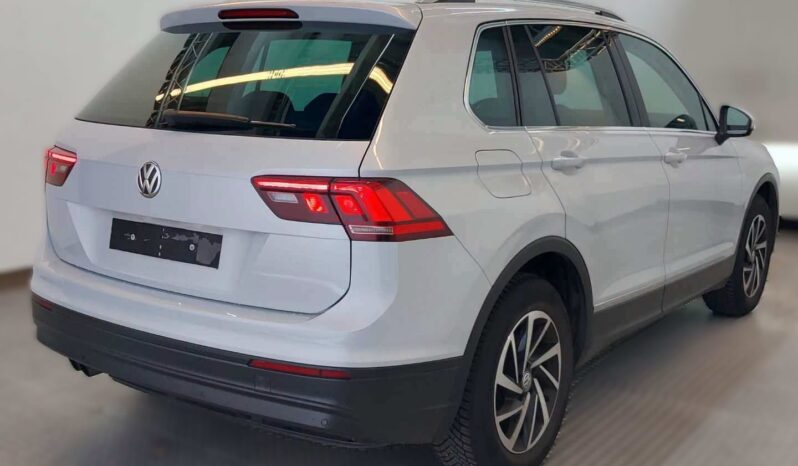Volkswagen Tiguan | 2018 | 125 KM | 1395cm3 | Biały full