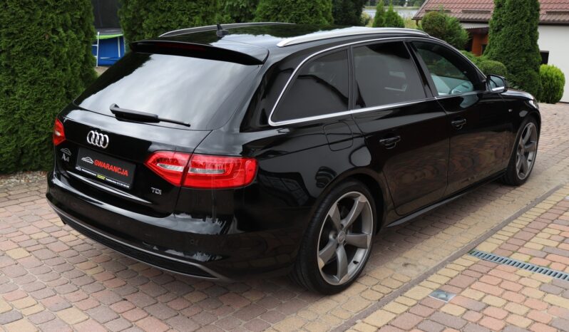 Audi A4 Avant | 2014 | 190 KM | 1968cm3 | Czarny full