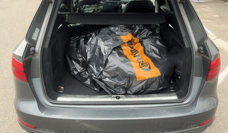 Audi A4 Avant | 2017 | 150 KM | 1968cm3 | Szary full