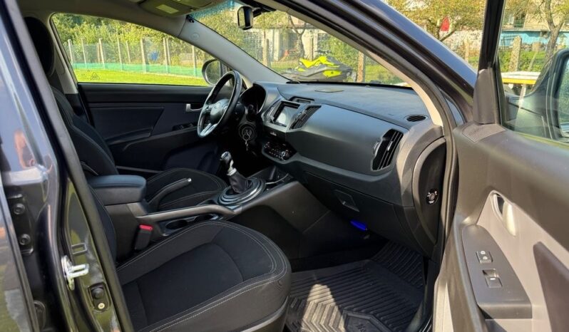 Kia Sportage | FWD (przód) | Manualna | 115 KM | Szary full