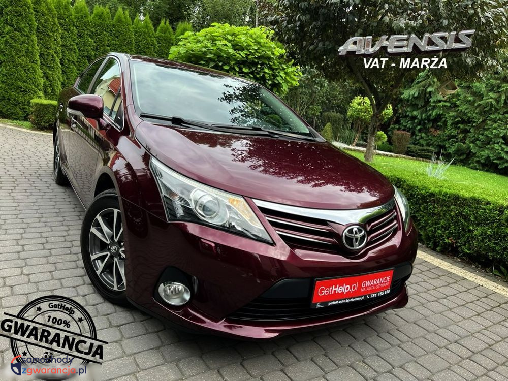 Toyota Avensis | Fwd (Przód) | Manualna | 147 Km | Bordowy