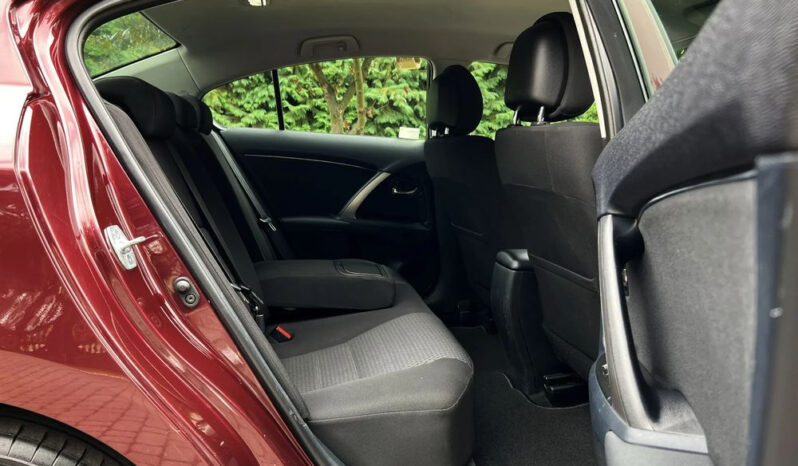 Toyota Avensis | FWD (przód) | Manualna | 147 KM | Bordowy full