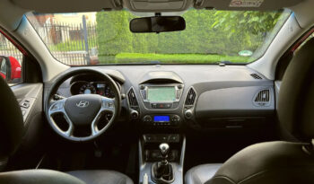 Hyundai ix35 | FWD (przód) | Manualna | 135 KM | Czerwony full