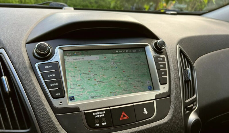 Hyundai ix35 | FWD (przód) | Manualna | 135 KM | Czerwony full