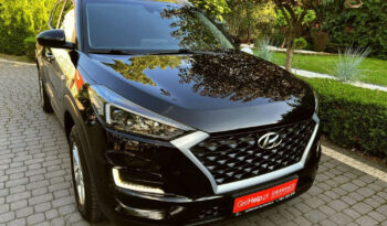 Hyundai Tucson | FWD (przód) | Manualna | 132 KM | Czarny full