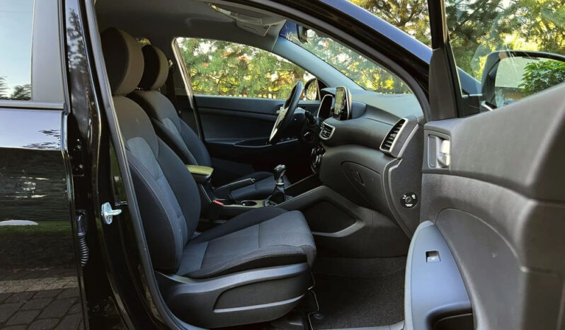 Hyundai Tucson | FWD (przód) | Manualna | 132 KM | Czarny full