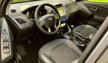 Hyundai ix35 | FWD (przód) | Manualna | 135 KM | Szary full