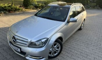 Mercedes-Benz Klasa C | 4×4 (stały) | Automatyczna | 204 KM | Srebrny full