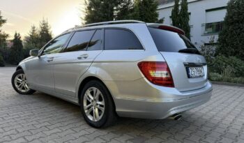 Mercedes-Benz Klasa C | 4×4 (stały) | Automatyczna | 204 KM | Srebrny full