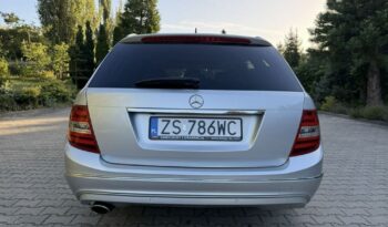 Mercedes-Benz Klasa C | 4×4 (stały) | Automatyczna | 204 KM | Srebrny full