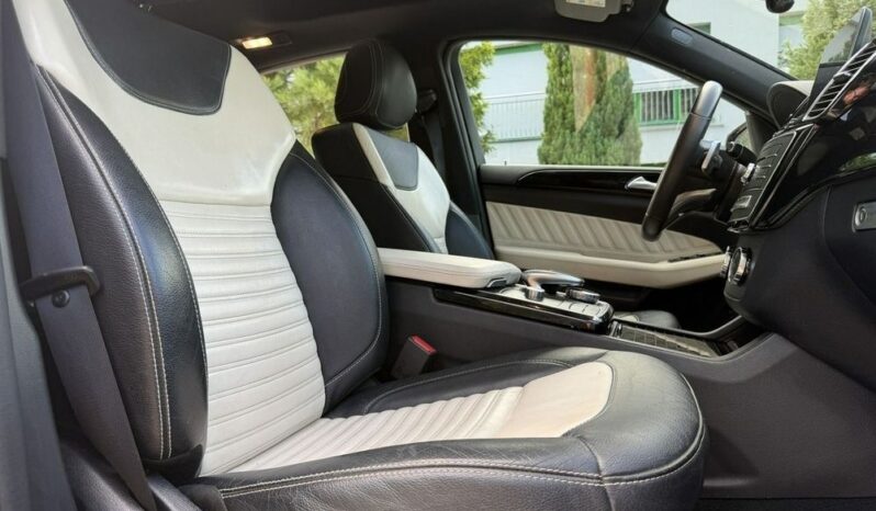 Mercedes-Benz GLE | 4×4 (stały) | Automatyczna | 367 KM | Niebieski full