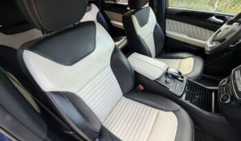Mercedes-Benz GLE | 4×4 (stały) | Automatyczna | 367 KM | Niebieski full
