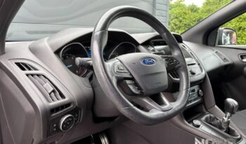 Ford Focus | FWD (przód) | Manualna | 125 KM | Granatowy full