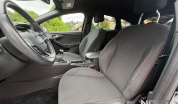 Ford Focus | FWD (przód) | Manualna | 125 KM | Granatowy full