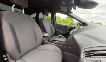 Ford Focus | FWD (przód) | Manualna | 125 KM | Granatowy full