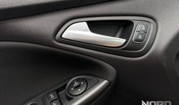 Ford Focus | FWD (przód) | Manualna | 125 KM | Granatowy full