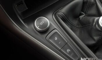 Ford Focus | FWD (przód) | Manualna | 125 KM | Granatowy full